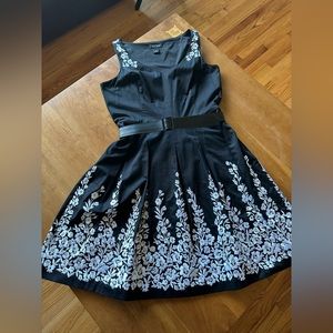 White House Black Market Size 14 Black dress with White Embroidered Flowers